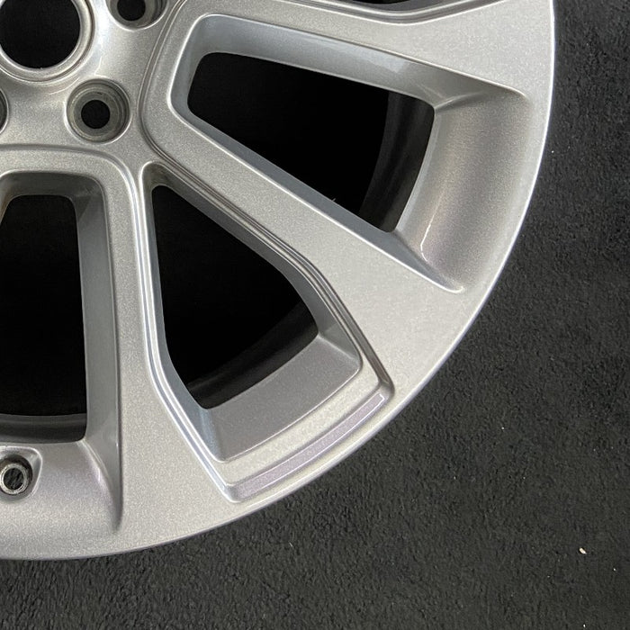 21" RANGE ROVER SPORT 23-24 21x8.5 alloy 5 V spoke silver Original OEM Wheel Rim