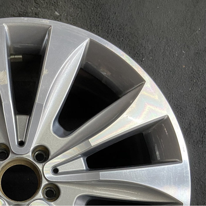 20" MERCEDES GL-CLASS 13-15 166 Type; GL350 20x8.5 10 spoke carved spokes - Close-Up Detail
