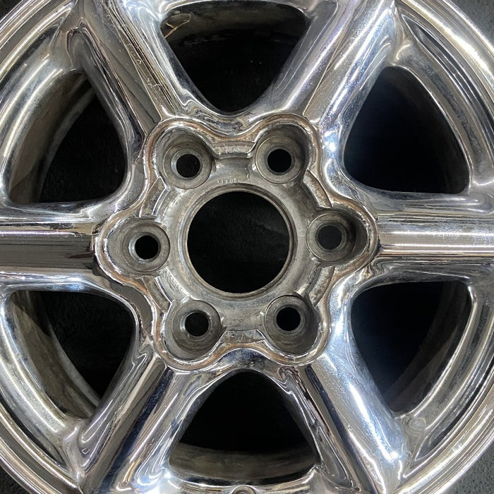 16" YUKON 99 16x7 Denali aluminum Original OEM Wheel Rim - Angle View