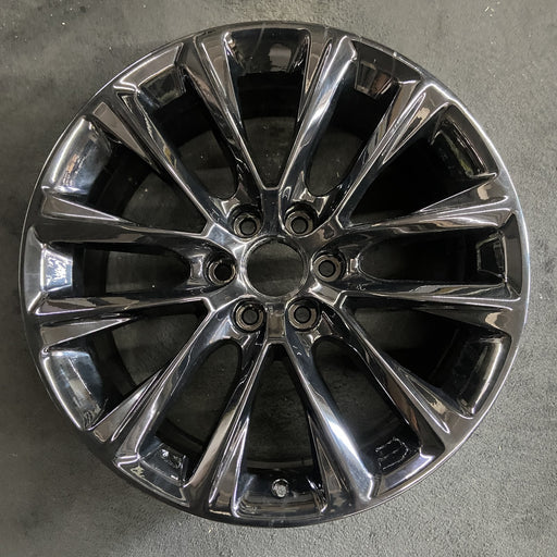 22" ESCALADE 17-18 22x9, 12 spoke Original OEM Wheel Rim - Angle View