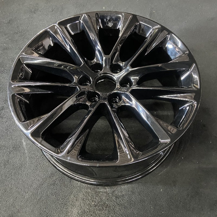 22" ESCALADE 17-18 22x9 12 spoke opt SHO Original OEM Wheel Rim - View 8