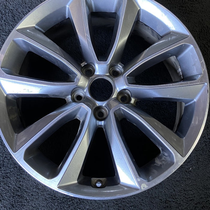 18" SANTA FE 17-18 18x7.5 alloy 3.3L LWB Original OEM Wheel Rim