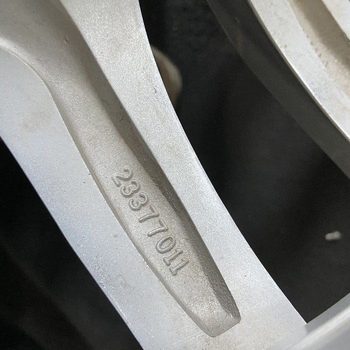 18" SIERRA 1500 PICKUP 19        18x8-1/2 10 spoke silver opt PZX Original OEM Wheel Rim