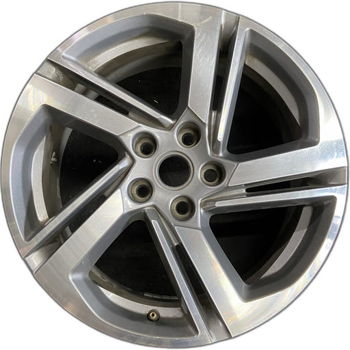 18" TERRAIN 18-21 18x7 opt RV6 silver with black inlay Original OEM Wheel Rim - Front View