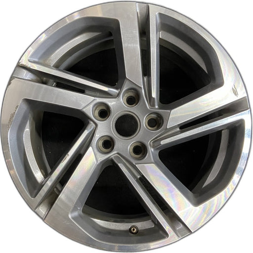 18" TERRAIN 18-21 18x7 opt RV6 silver with black inlay Original OEM Wheel Rim - Front View
