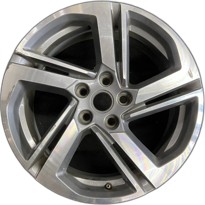 18" TERRAIN 18-21 18x7 opt RV6 silver with black inlay Original OEM Wheel Rim - Front View