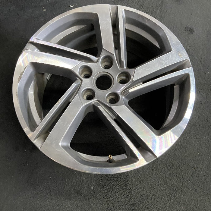 18" TERRAIN 18-21 18x7 opt RV6 silver with black inlay Original OEM Wheel Rim - View 7