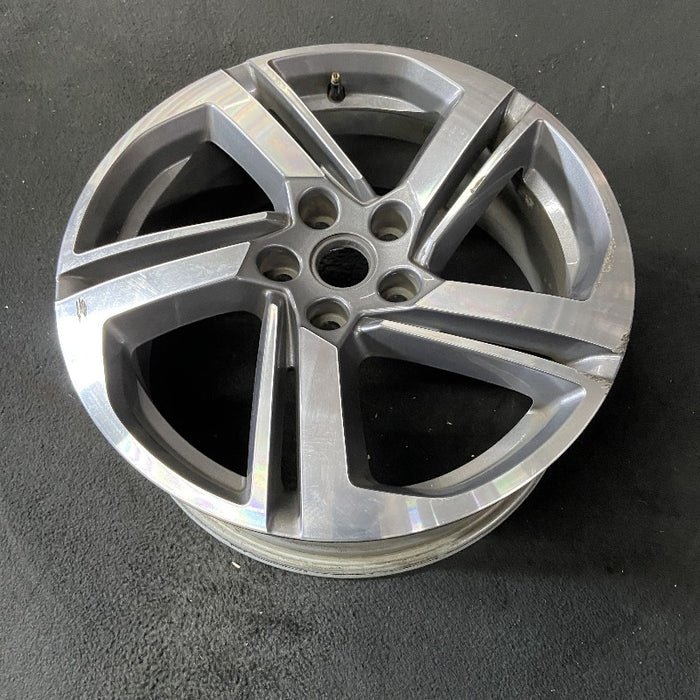 18" TERRAIN 18-21 18x7 opt RV6 silver with black inlay Original OEM Wheel Rim - View 8
