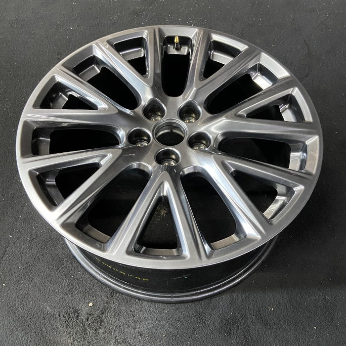 20" XT4 19-20 20x8.5 7 Y spoke black metallic opt SHL Original OEM Wheel Rim - View 8