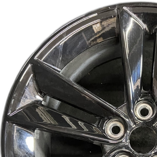 18" MUSTANG 24 18x8.5 5 split spoke Original OEM Wheel Rim - Angle View