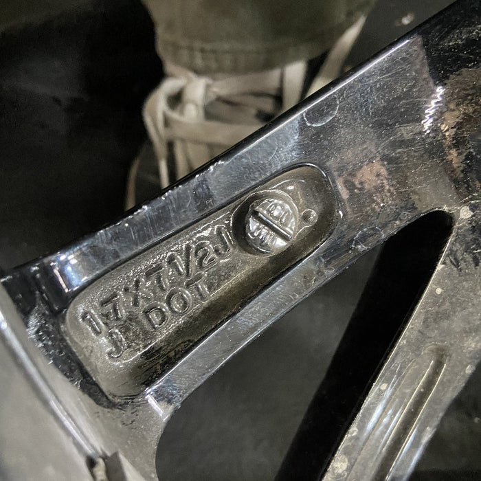 17" INFINITI Q50 14-15 17x7.5 alloy 5 V spoke alternating spoke width chrome Original OEM Wheel Rim