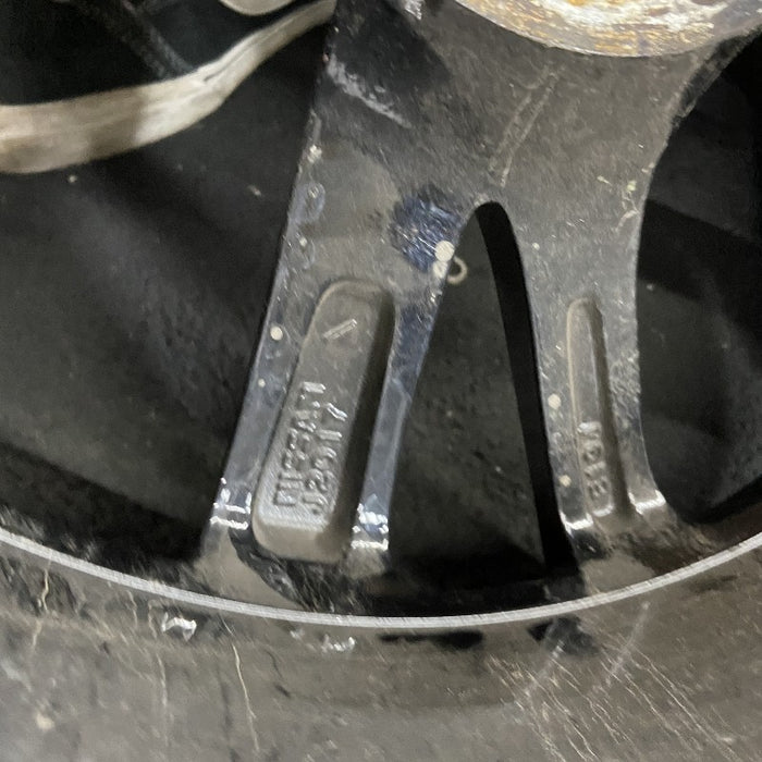 17" INFINITI Q50 14-15 17x7.5 alloy 5 V spoke alternating spoke width chrome Original OEM Wheel Rim