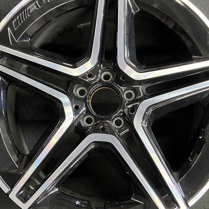20" MERCEDES GLE-CLASS 20-22 167 Type GLE450 20x9 black pockets rear ET 44 - Angle View