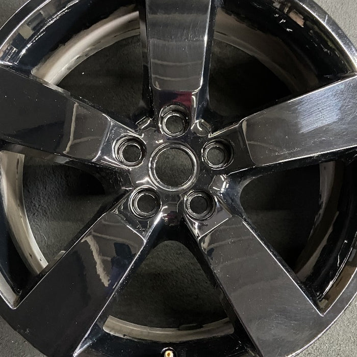 20" DEFENDER 20-24 20x8.5 5 spoke straight spoke gray Original OEM Wheel Rim - Angle View