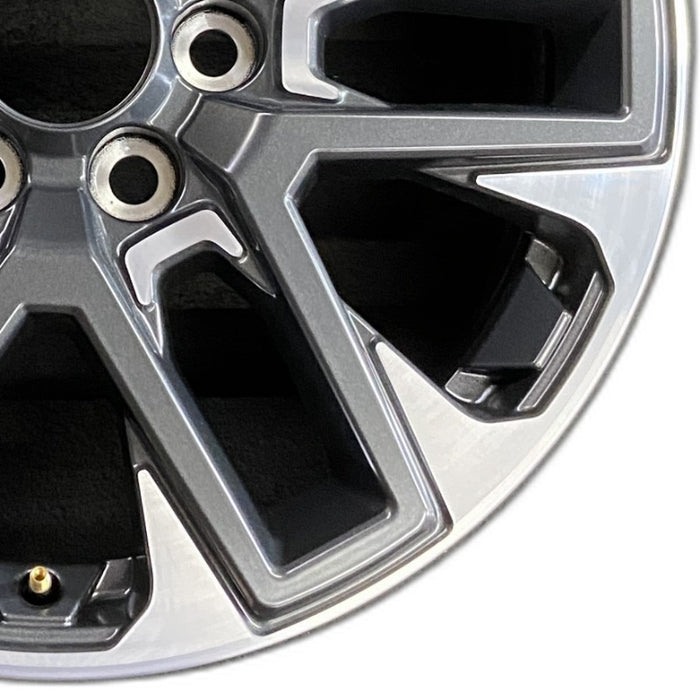 20" SEQUOIA 23-24 20x8 open spoke 6 spoke machined face with black pockets - Close-Up Detail