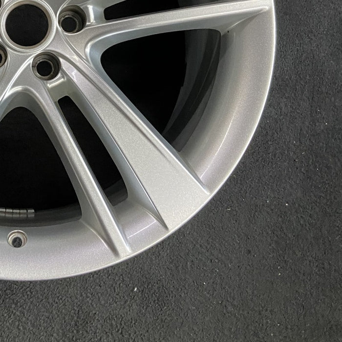 20" F TYPE 14-17 20x10.5 alloy 5 split spoke wide narrow spoke silver Original - Back View