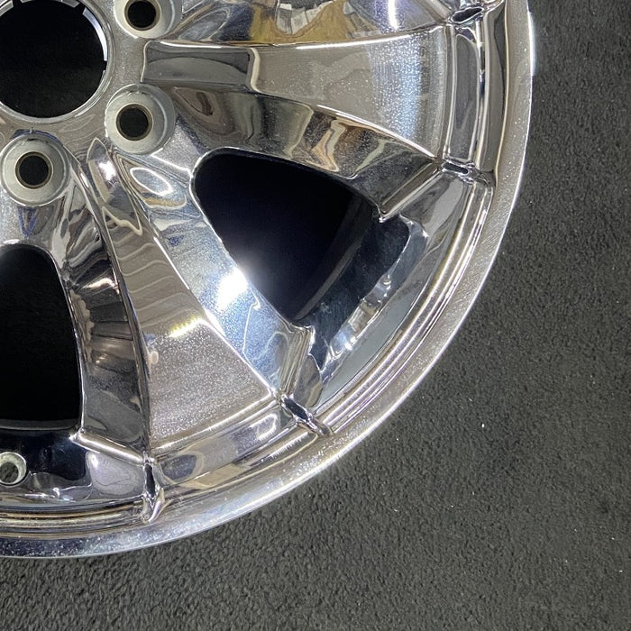 20" AVALANCHE 1500 06 20x8.5 polished 6 spoke single spokes flared Original OEM - Back View