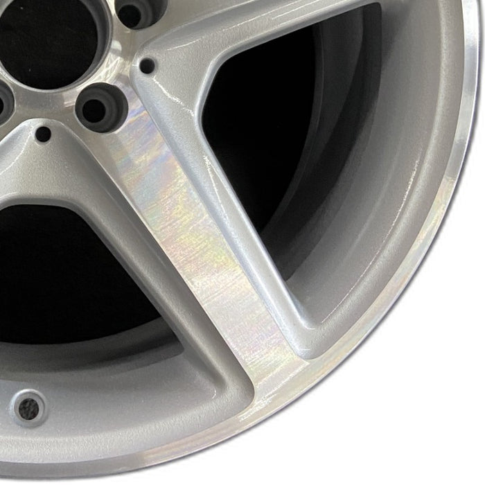 18" MERCEDES CLS-CLASS 12 218 Type; CLS550 AWD 18x9.5 AMG silver accents - Close-Up Detail