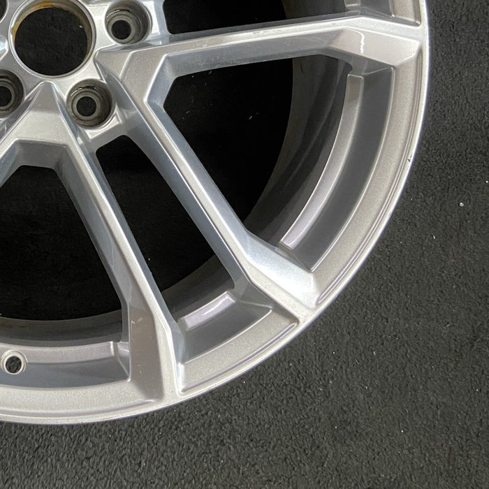 19" AUDI R8 17-18 19x8.5 frt 5 double spoke Original OEM Wheel Rim - Back View