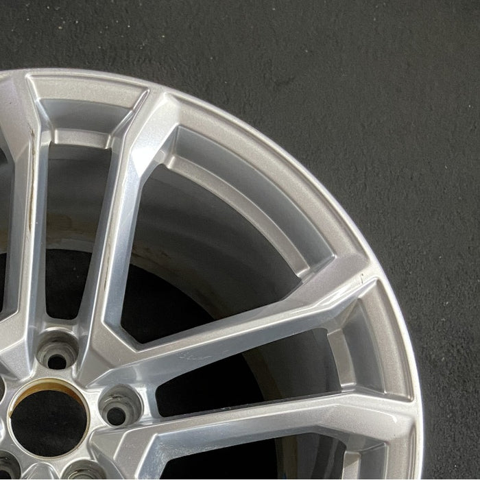 19" AUDI R8 17-18 19x11 rear 5 double spoke Original OEM Wheel Rim - Close-Up Detail