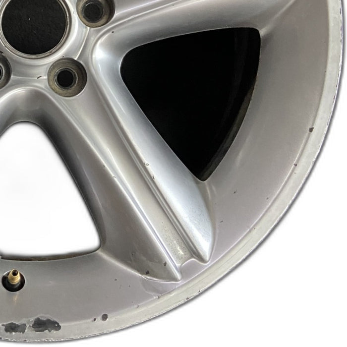 19" MUSTANG 10 19x8.5 TPMS 5 spoke silver Original OEM Wheel Rim - Close-Up Detail