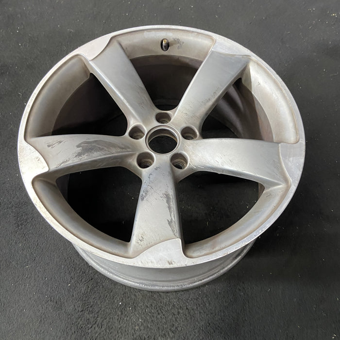 19" AUDI S5 13-14 19x9 , 5 spoke, solid spoke Original OEM Wheel Rim - Close-Up Detail