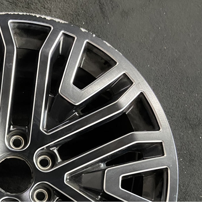 22" SIERRA 1500 PICKUP 19 22x9 6 spoke black with machined accents opt SEV - Close-Up Detail