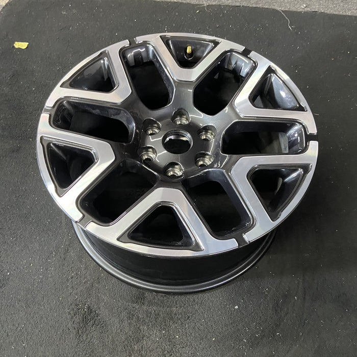 20" DODGE 1500 PICKUP 25 20x9, , 6 spoke, Y spoke Original OEM Wheel Rim - Close-Up Detail