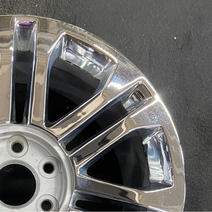 20" ESCALADE 15-20 20x9 7 double spoke opt NZD Original OEM Wheel Rim - Close-Up Detail