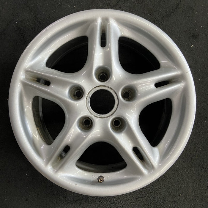 16" PORSCHE BOXSTER 97-04 16x6 frt Original OEM Wheel Rim - Additional View