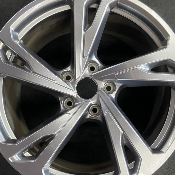 20" E-TRON GT 22-24 20x11 silver Original OEM Wheel Rim