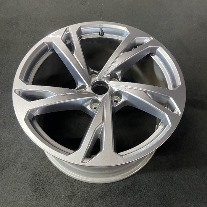 20" E-TRON GT 22-24 20x11 silver Original OEM Wheel Rim - View 8