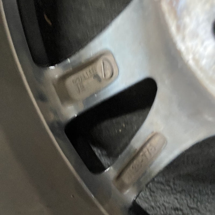 17" INFINITI Q50 14-15 17x7.5 alloy 5 V spoke alternating spoke width chrome Original OEM Wheel Rim