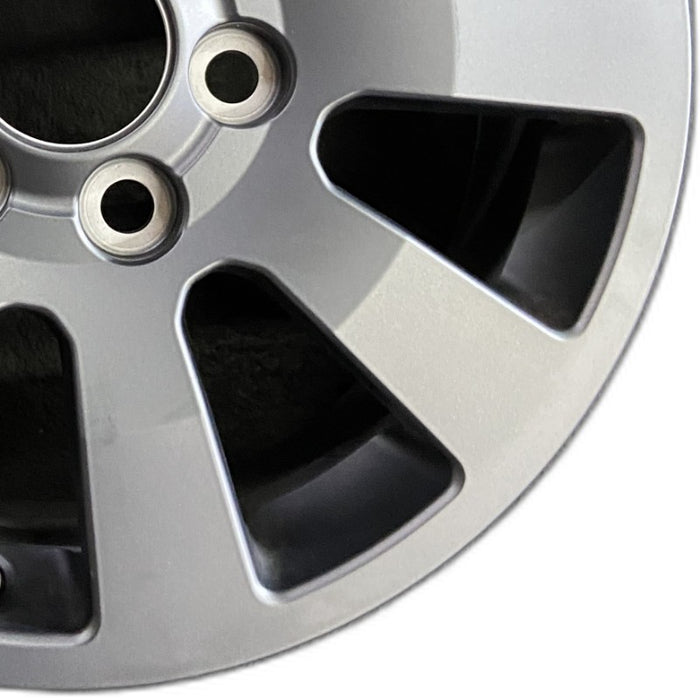 18" LAND CRUISER 24 18x7.5 Original OEM Wheel Rim - Close-Up Detail