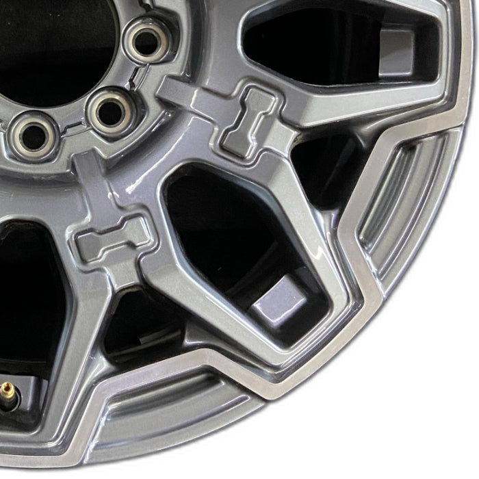 22" HUMMER EV 23-24 22x9.5 opt PHZ Original OEM Wheel Rim - Close-Up Detail