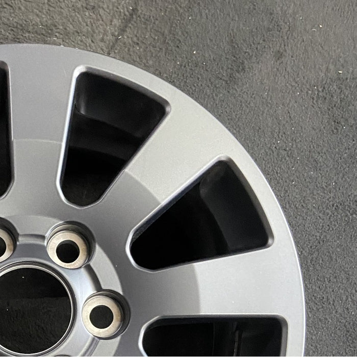 18" LAND CRUISER 24 18x7.5 Original OEM Wheel Rim - Close-Up Detail