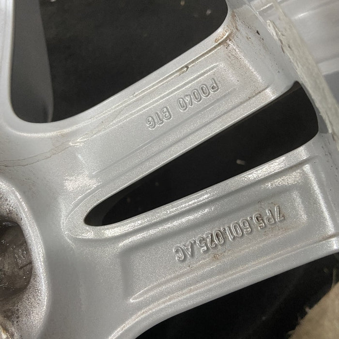 18" PORSCHE CAYENNE 15-18 18x8 alloy 5 double spoke Original OEM Wheel Rim