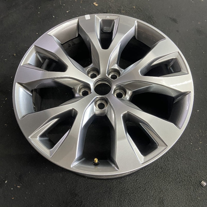 20" GRAND HIGHLANDER 24 20x8 alloy 5 Y spoke silver Original OEM Wheel Rim