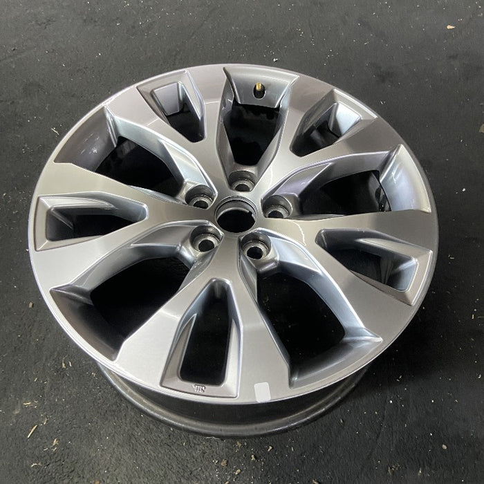 20" GRAND HIGHLANDER 24 20x8 alloy 5 Y spoke silver Original OEM Wheel Rim