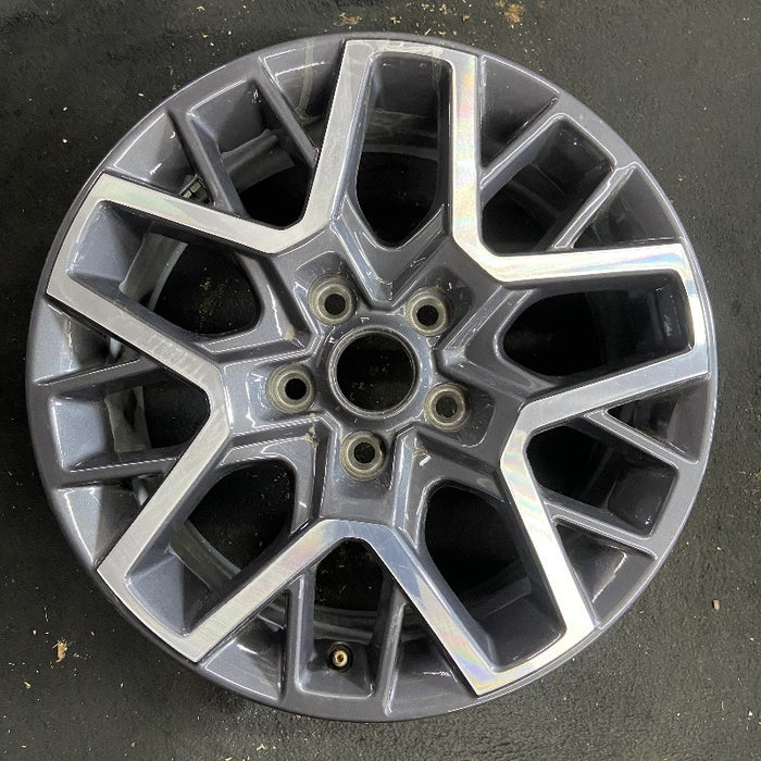 18" WRANGLER 24 18x7.5 20 spoke opt WPA Original OEM Wheel Rim - Front View
