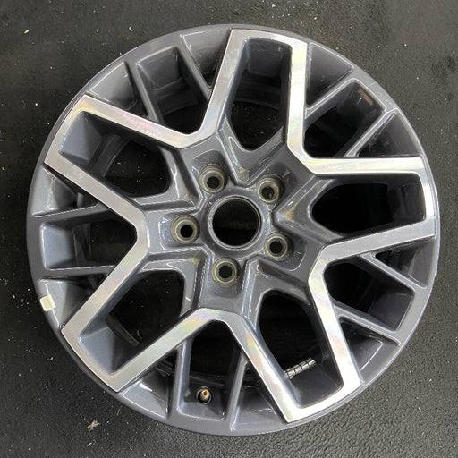 18" WRANGLER 24 18x7.5 20 spoke opt WPA Original OEM Wheel Rim - Front View
