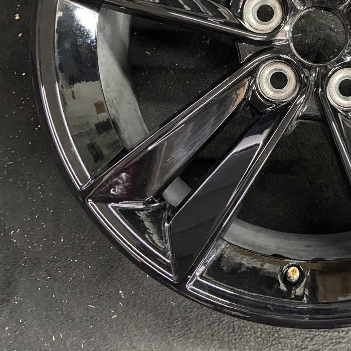 18" MUSTANG 24 18x8.5 5 split spoke Original OEM Wheel Rim - Additional View