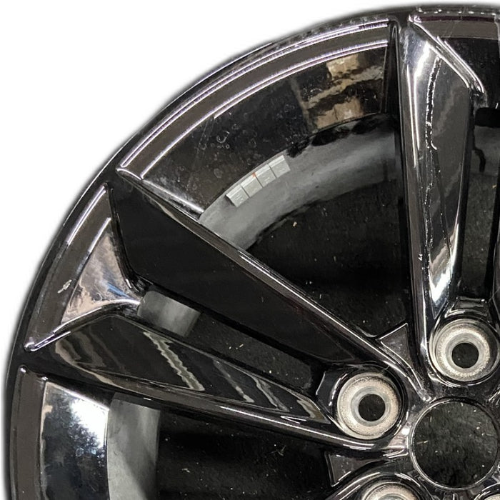 18" MUSTANG 24 18x8.5 5 split spoke Original OEM Wheel Rim - Angle View