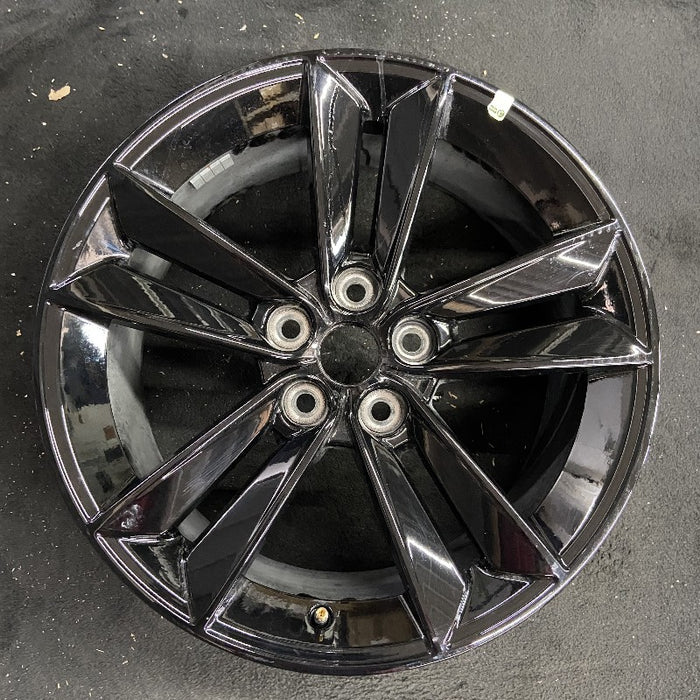 18" MUSTANG 24 18x8.5 5 split spoke Original OEM Wheel Rim - Additional View