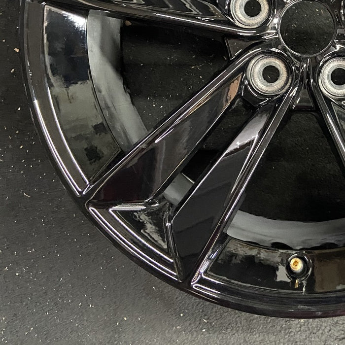 18" MUSTANG 24 18x8.5 5 split spoke Original OEM Wheel Rim - Additional View