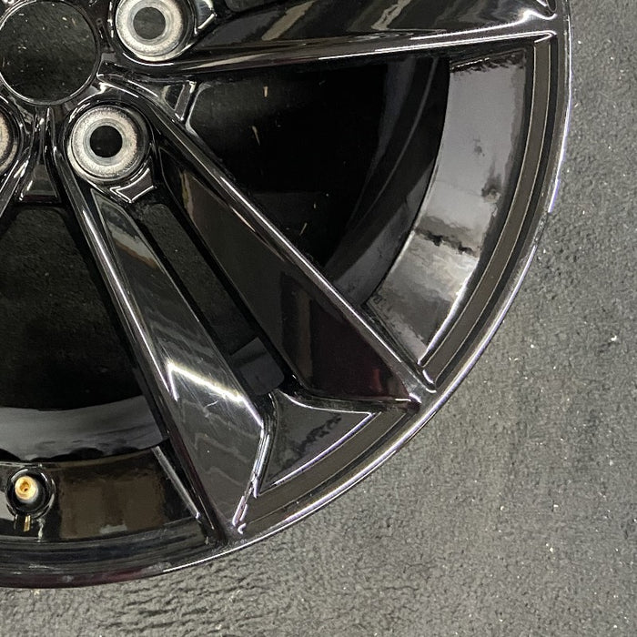 18" MUSTANG 24 18x8.5 5 split spoke Original OEM Wheel Rim - Back View