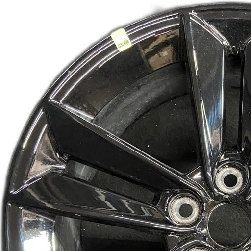 18" MUSTANG 24 18x8.5 5 split spoke Original OEM Wheel Rim - Angle View