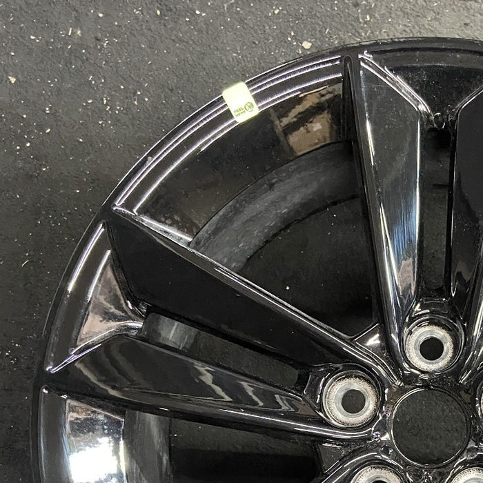 18" MUSTANG 24 18x8.5 5 split spoke Original OEM Wheel Rim - Side Profile