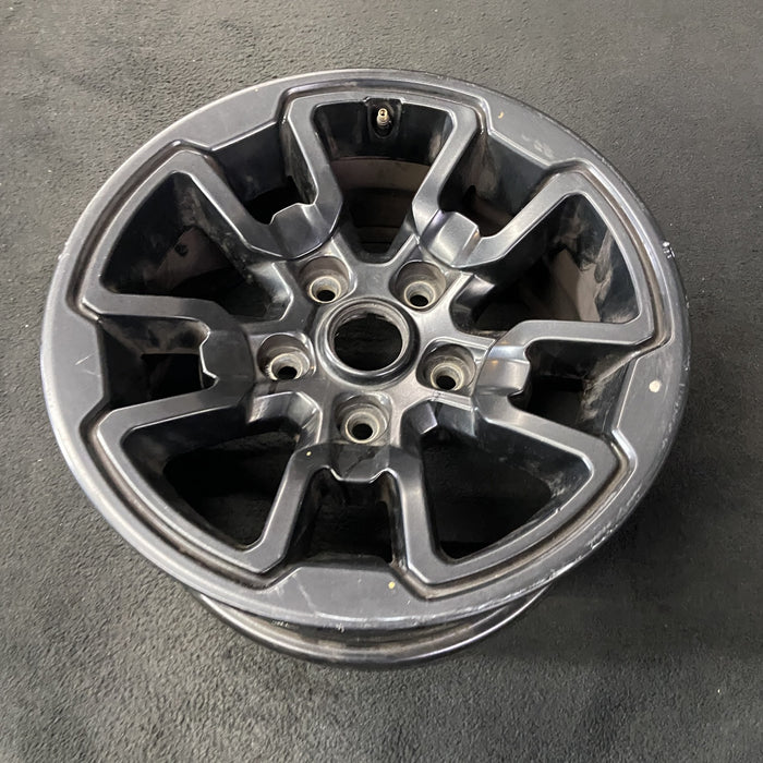 17" DODGE 1500 PICKUP 17-18 , 17x8 , Original OEM Wheel Rim - Close-Up Detail