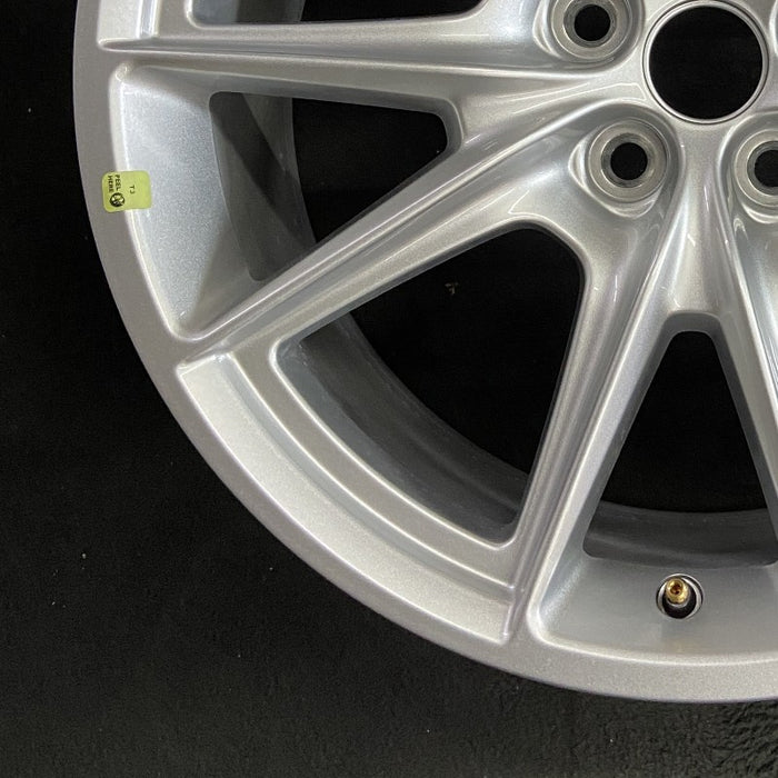 19" MUSTANG 24 19x8.5 5 spoke V spoke Original OEM Wheel Rim - Additional View